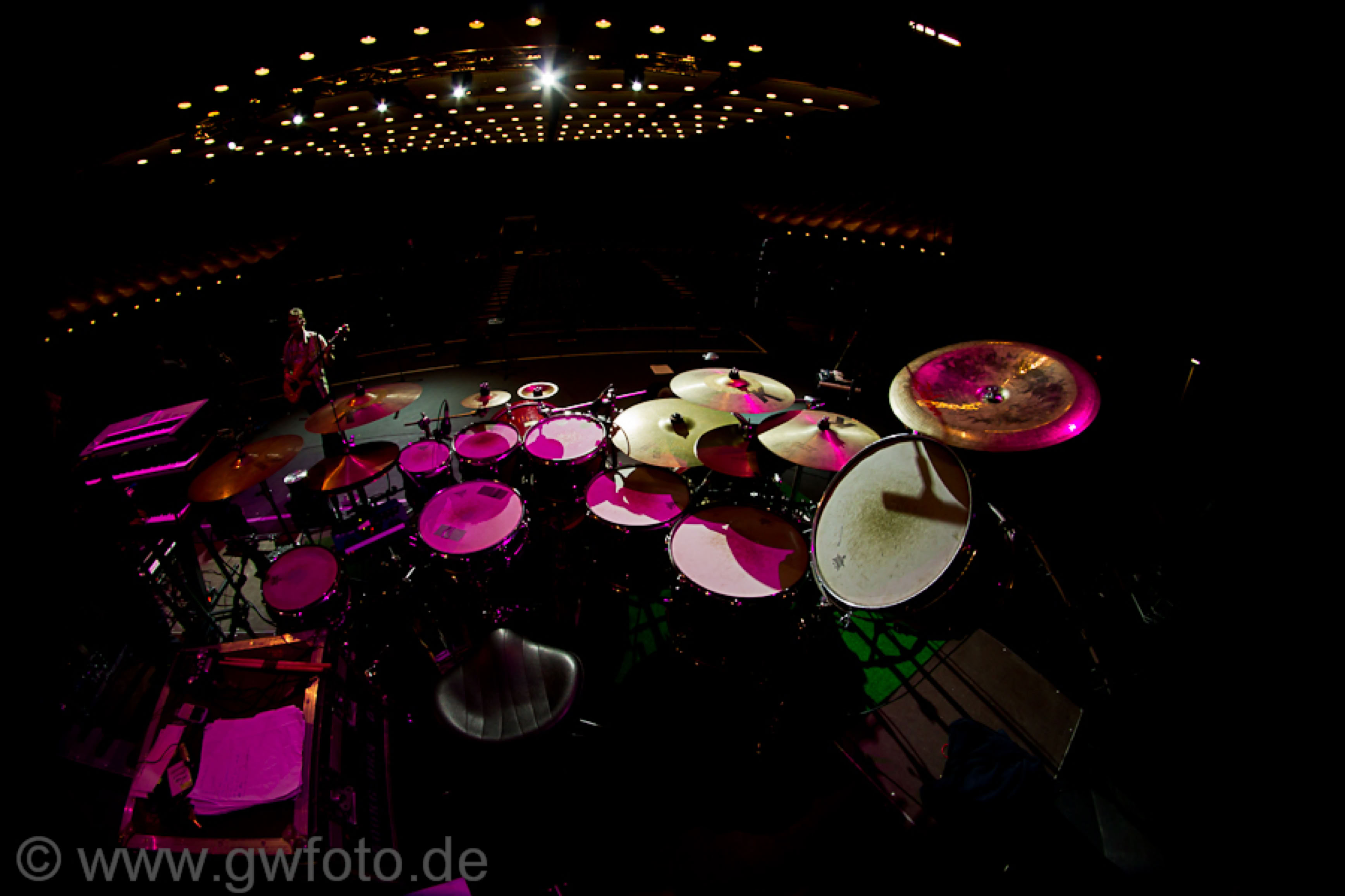 Alex Franken Schlagzeuger Sixtention Jahrhunderthalle